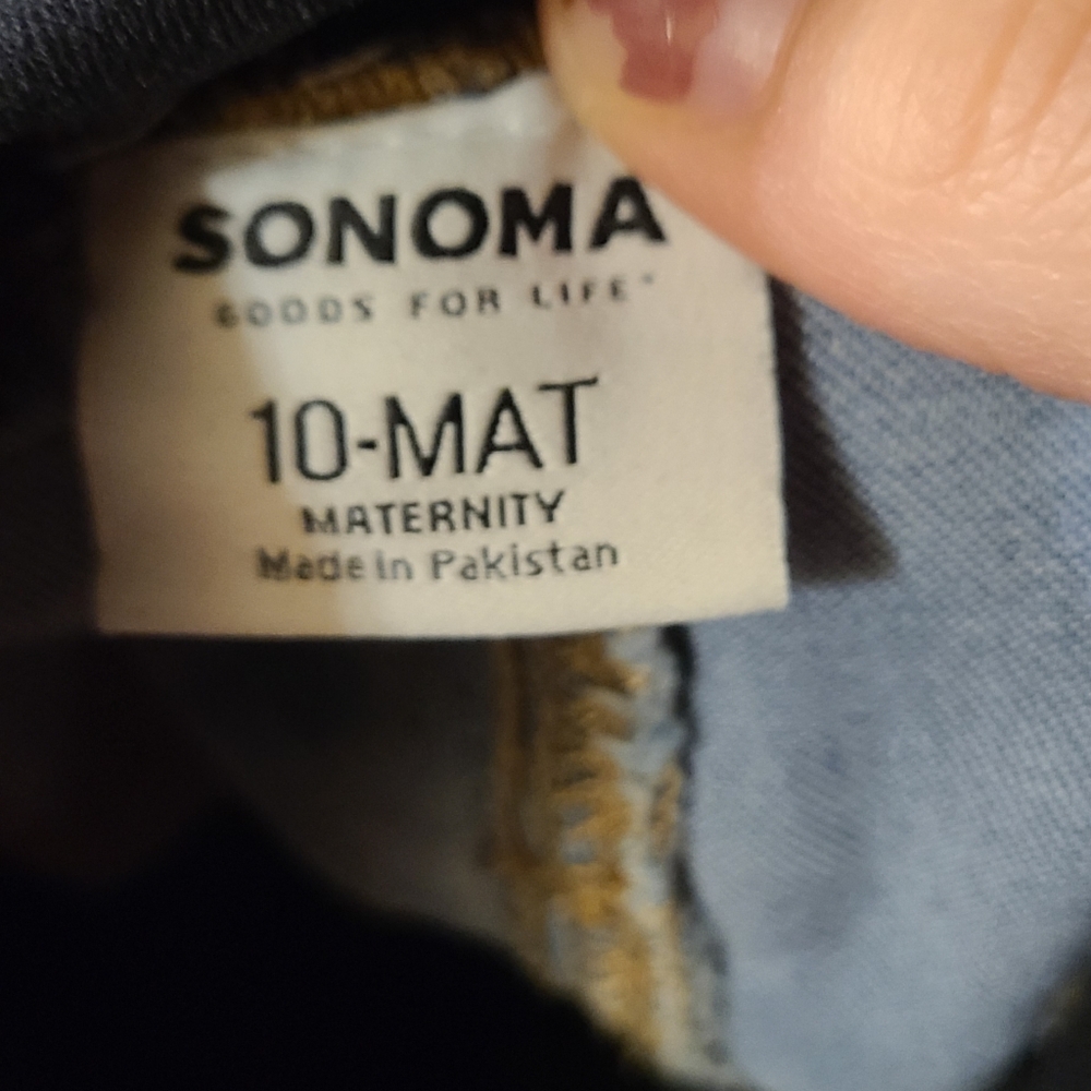 Size maternity jeans
